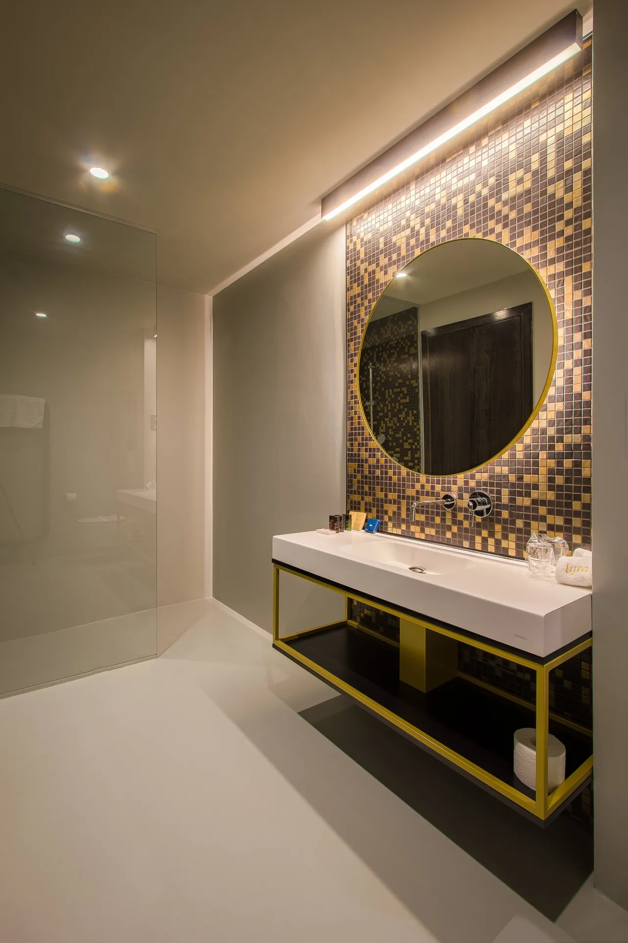 Comfort room bathroom in Hotel Lyra Plitvice
