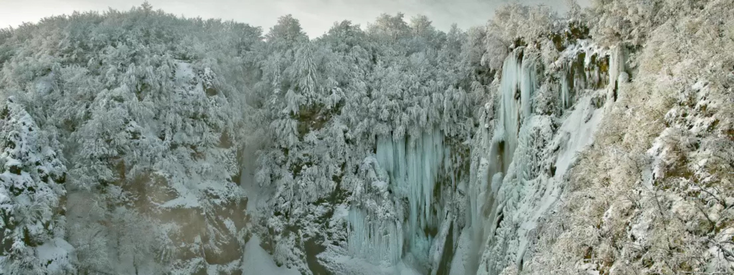 I Laghi di Plitvice in inverno non lasciano nessuno indifferente. I Laghi di Plitvice in inverno non lasciano nessuno indifferente.