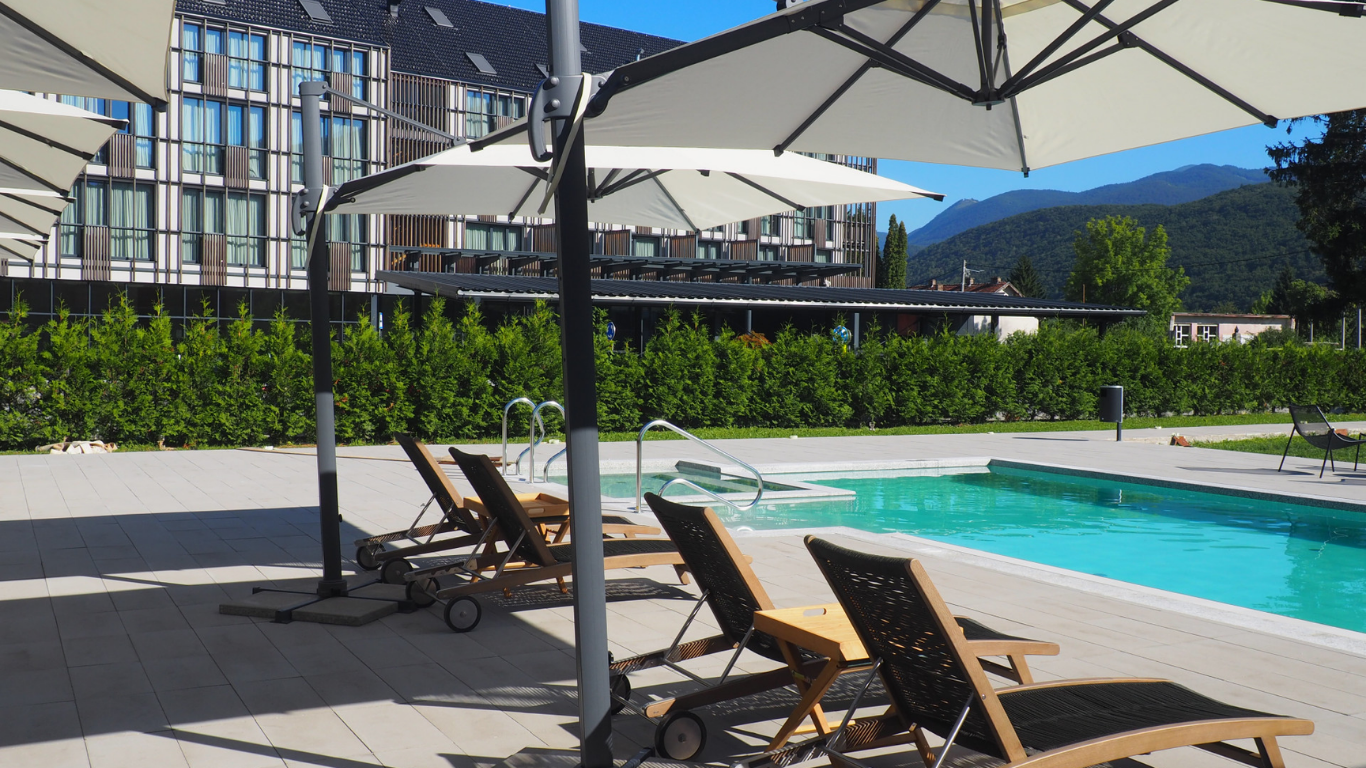 A hotel stay where you’re never in a hurry, by the pool – Lyra Hotel Plitvice A hotel stay where you're never in a hurry, by the pool - Lyra Hotel Plitvice
